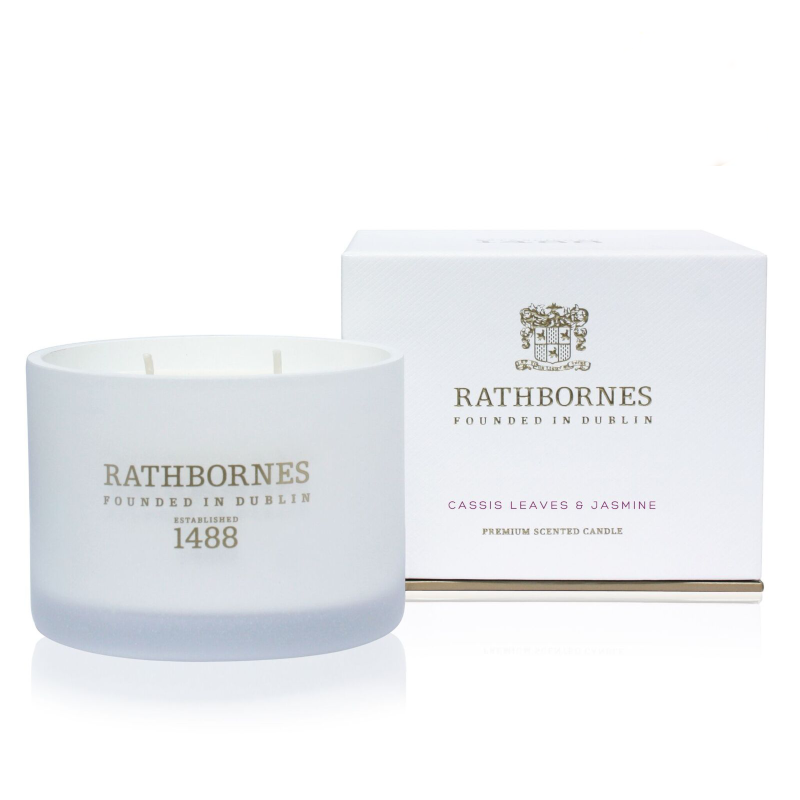 Cassis Leaves & Jasmine Scented Classic Candle